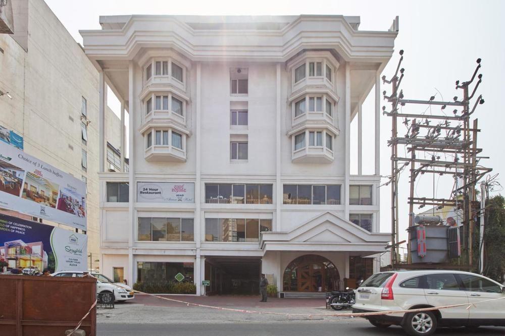 Hotel Abad Plaza Kochi Екстер'єр фото